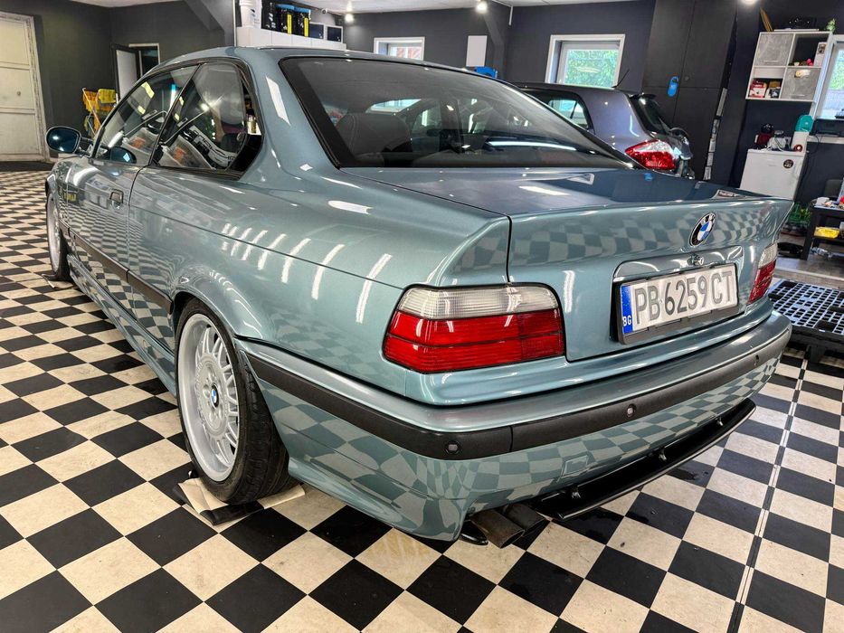 BMW E36 328 Coupe
