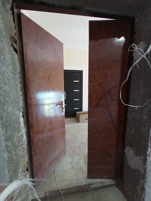 Temir eshik sotiladi idial toza