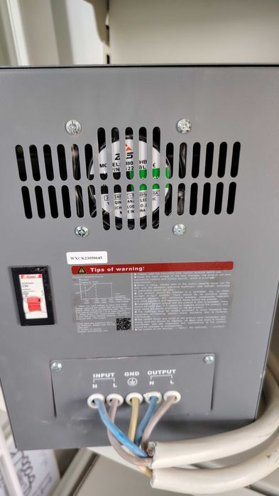 Stabilizator tensiune monofazat, putere 10 kVA