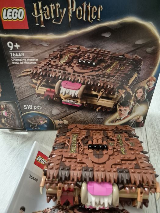 LEGO® Harry Potter™ - Cartea monstrilor Colti de monstru 76449, 518 piese