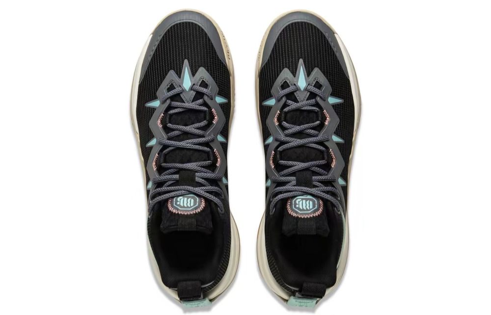 Li-ning баскетбольные кросовки 44размер