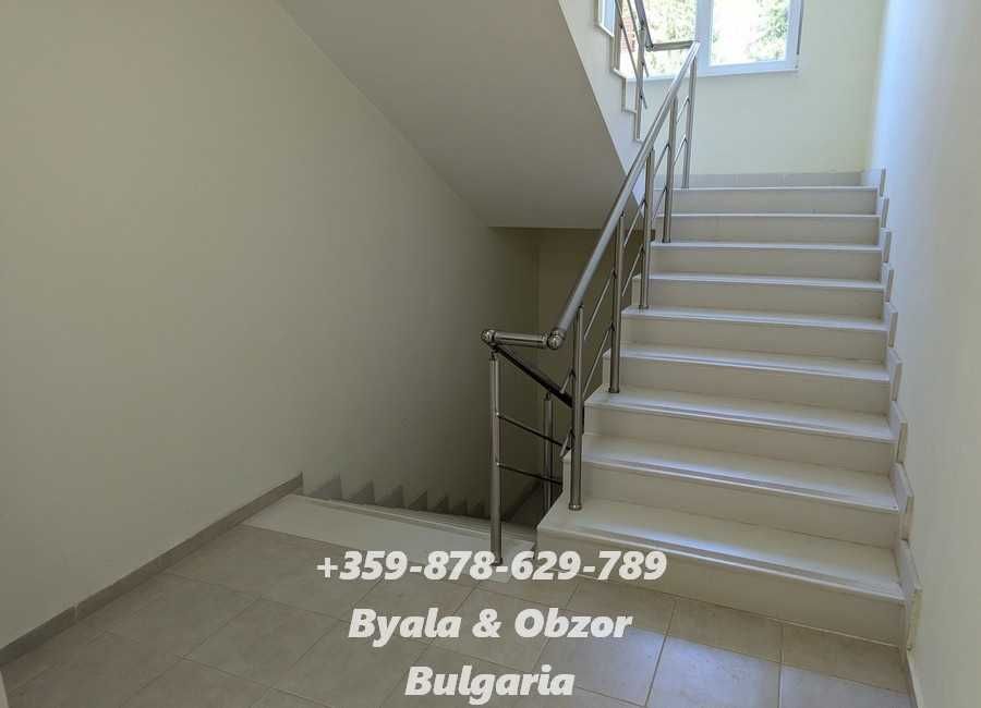 Продава се Тристаен апартамент в Бяла - 78 кв.м за 559 €/кв.м - Снимка #5