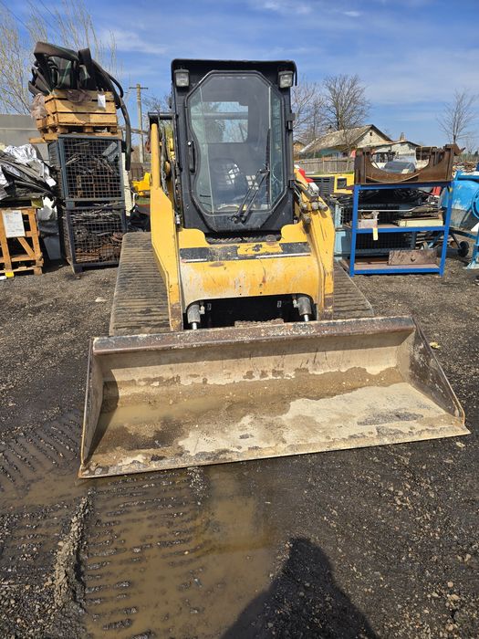 Mini încărcator CATERPILLAR 287B  4,7 tone