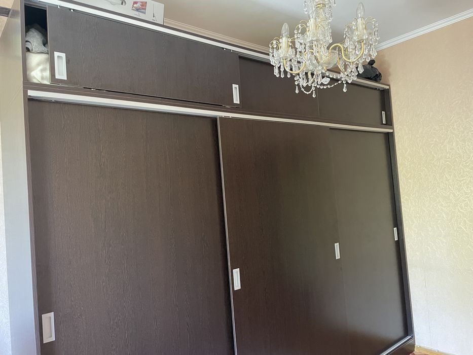 Продается шифоньер-купе