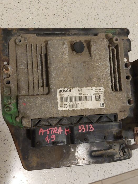ECM ECU Calculator motor Opel Astra H 1.9 cdti 55566279