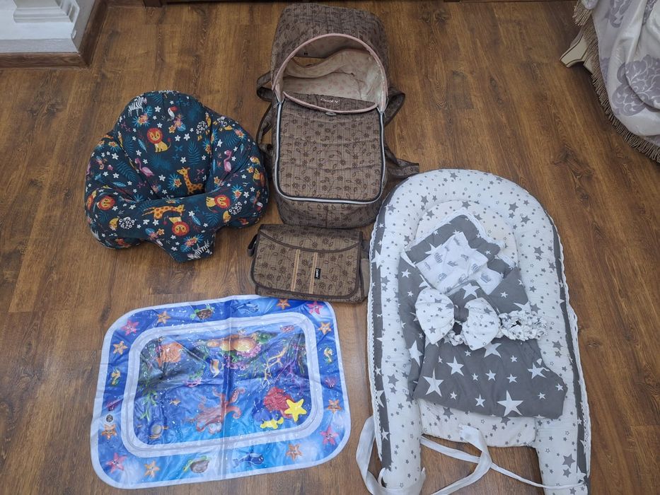 Продаётся детские вещи