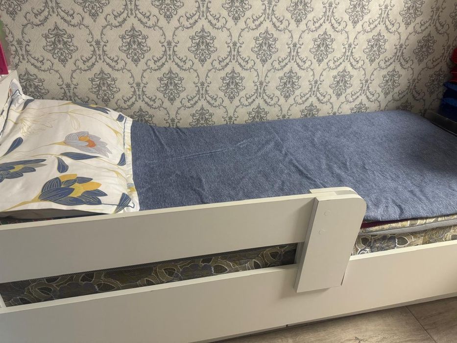 Продам детский кровать