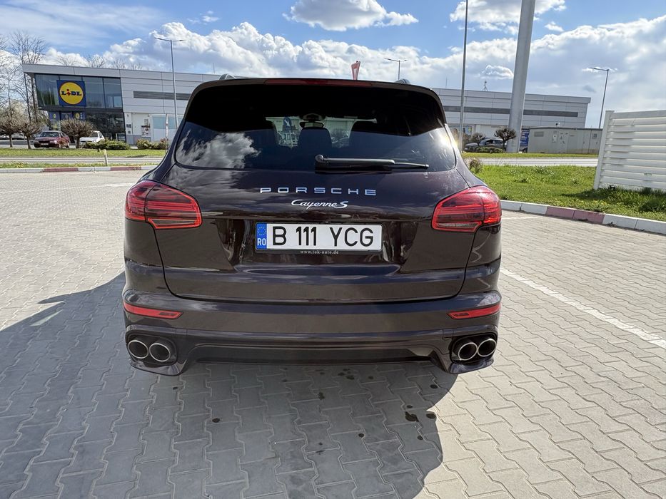 Porsche cayenne s 2015 4.2D
