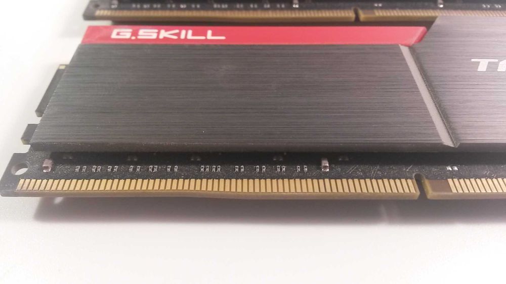 32 GB (2 по 16 GB) DDR4 RAM памет G.SKILL TridentZ F4-3000C15D-32GTZ