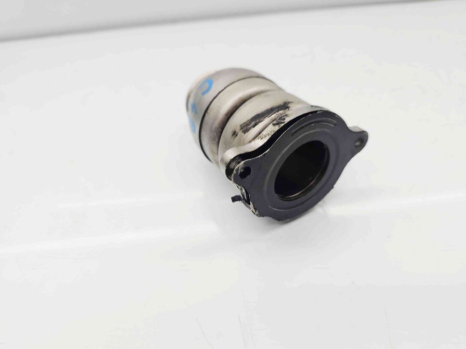 Rezonator aer Volkswagen Passat B6 (3C2) [Fabr 2005-2010] OEM 2.0 TDI