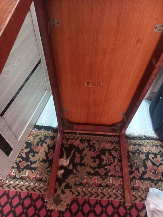 Журнальный  столик