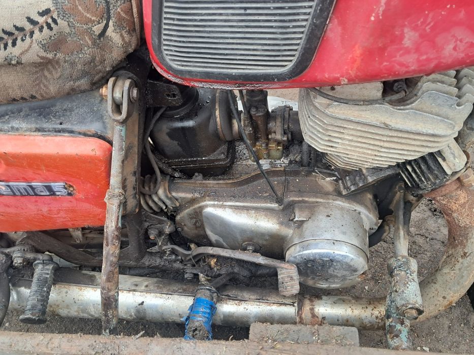 Иж  планета 5 торг есть