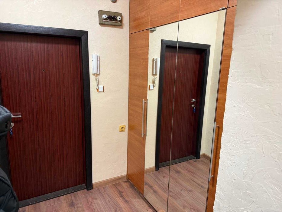 Дава се под наем Двустаен апартамент в София, Младост 4 - 48 кв.м за 498.27 € - Снимка #1