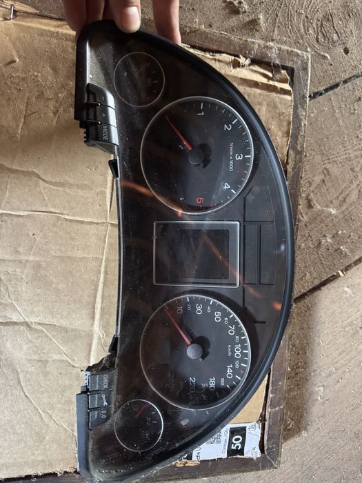 Vand ceasuri audi a4b7 s line