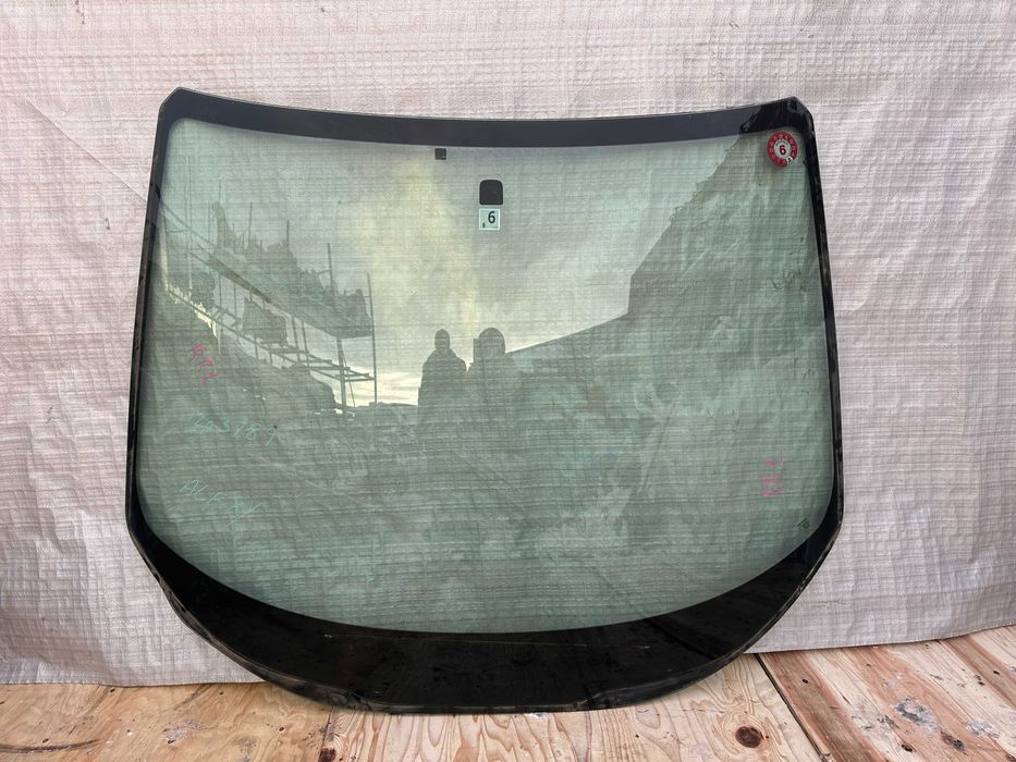 Лобовое стекло Honda Elysion RR1 оригинал из Японии