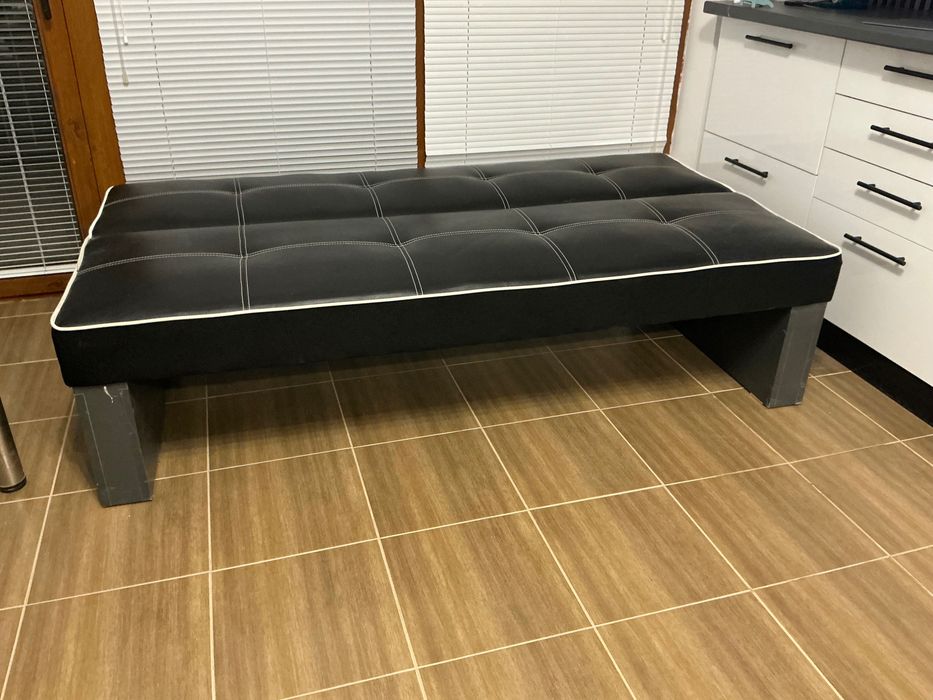 Продавам канапе/диван