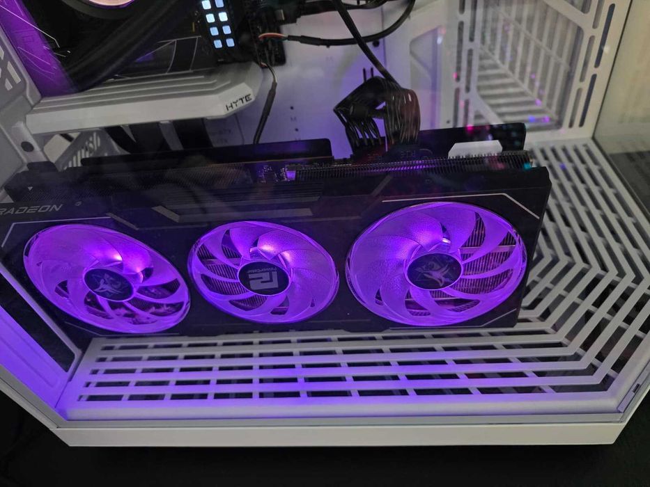 Placa Video Radeon RX 7900 XT Hellound