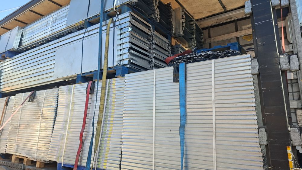 Rafturi metalice zincate la cela mai mic preț din Român