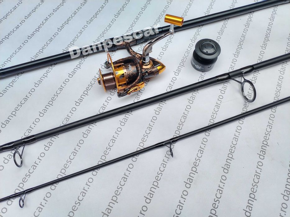 SET CRAP Lanseta 3,30m KOMODO 3,75LBS SI Mulineta WIND BLADE MA6000