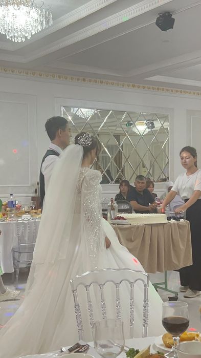 Продам свадебное платье