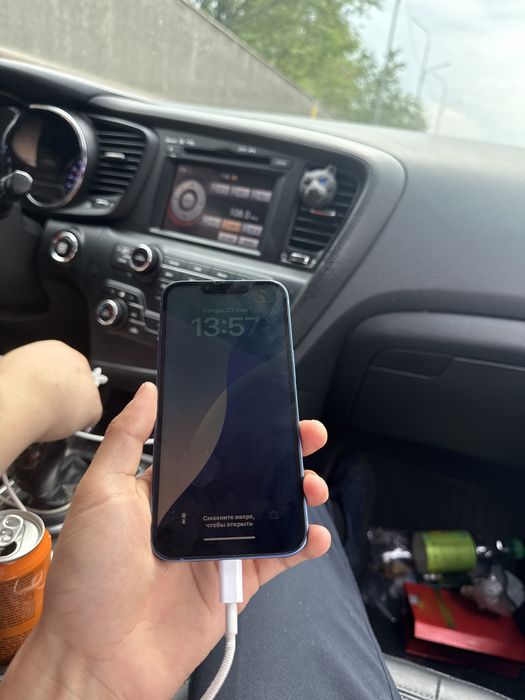 Продается iphone 13 на 256гб