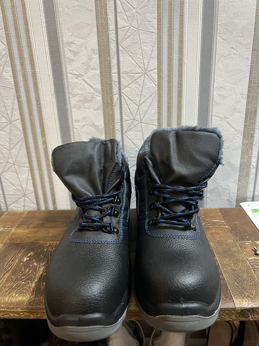 Ботинки рабочие зимние