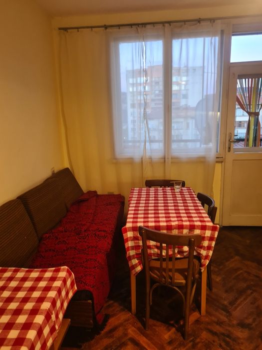 Дава се под наем Двустаен апартамент в Ловеч, Дикисана - 60 кв.м за 178.5 € - Снимка #2