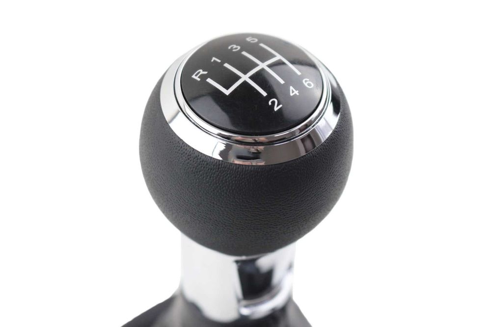 Кожена Топка за скоростен лост с Маншон за Ауди Audi A3 S3 8P 5/6ск.