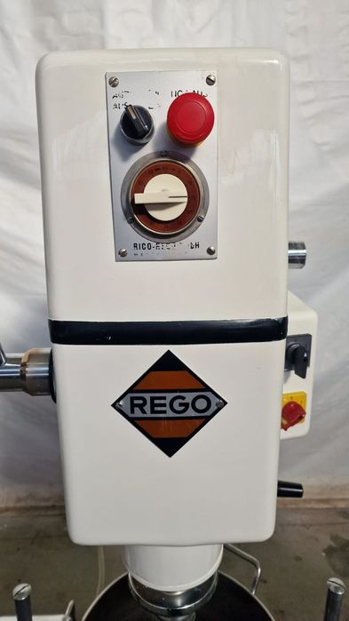 Немски сладкарски миксер Rego