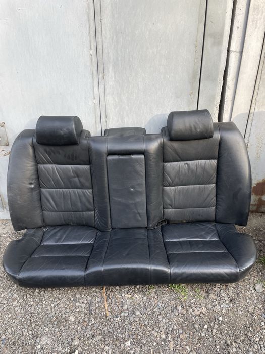 Продам сиденья для БМВ Е34