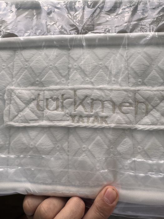 Матрак LEXUS нов 140 х200