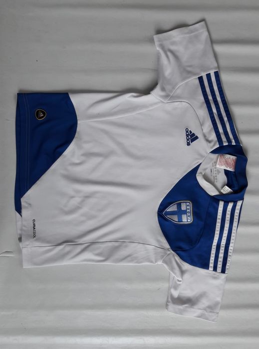 Tricouri Adidas copii 8-10 ani.