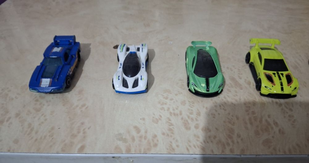 Продам,обменяю Hot wheels/Хот вилс