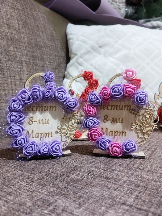 Бюджетни подаръчета за 8-март от рози