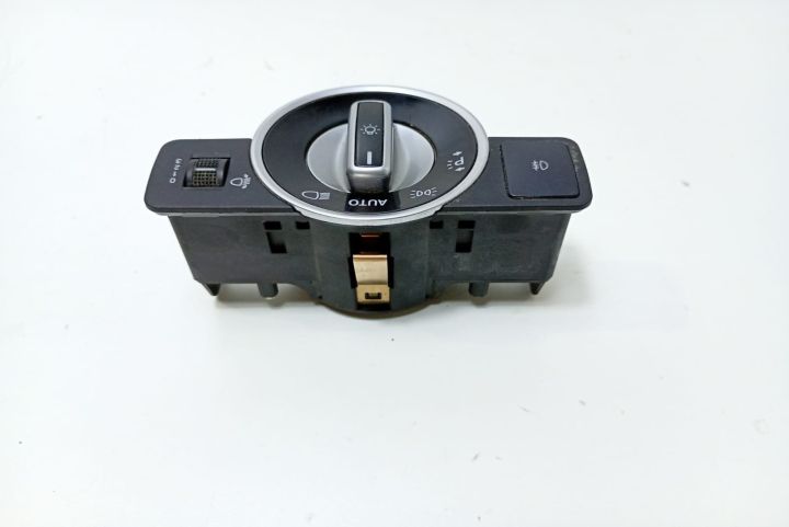 Bloc lumini cu proiector Mercedes-Benz E-Class W212 (facelift) seria