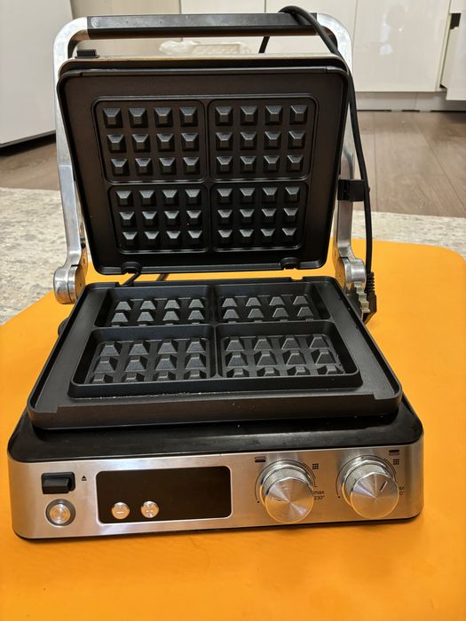 Гриль Braun CG 7044 серебристый