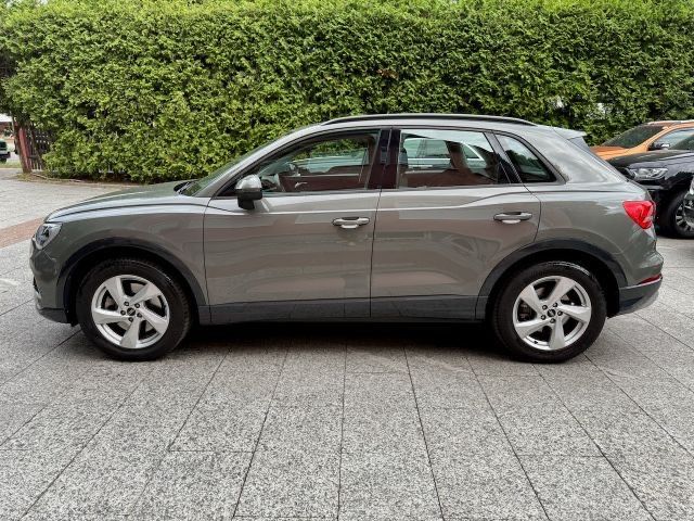 Audi Q3 quattro 2021