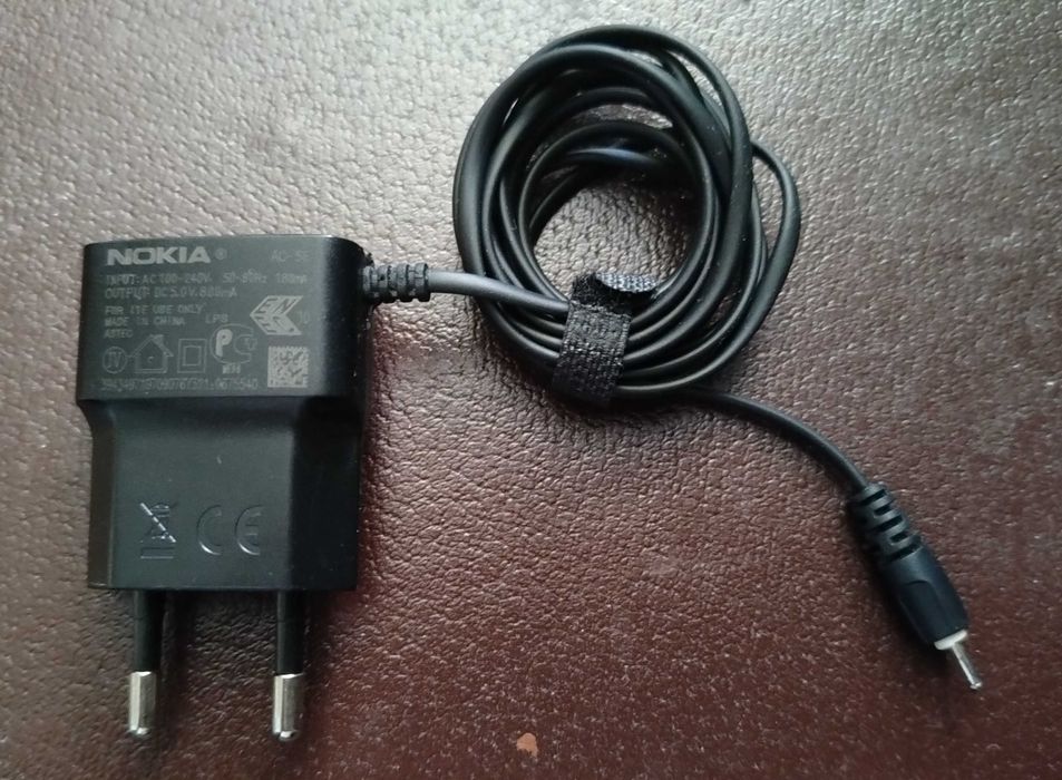 Зарядка для Nokia