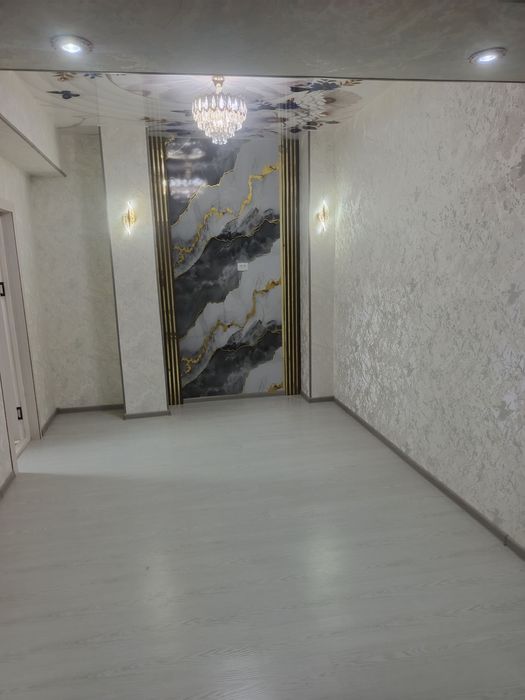 Ekskvatirniyda 7 etajli liftli domning 5 etajida yevro tamir uy sotila