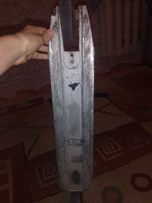 Продам трюковой самокат