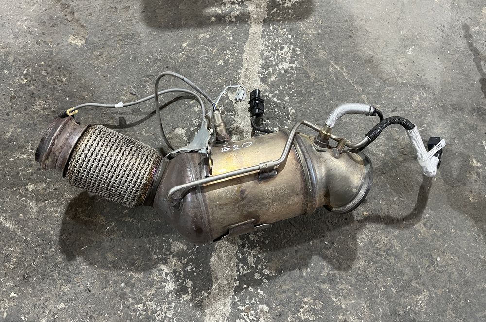 Filtru de particule / DPF / Catalizator BMW Seria 3 5 G20 G21 G30 G31