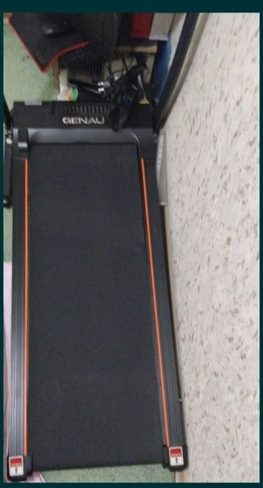 Беговая дорожка Genau