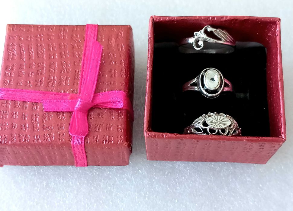 Нови сребърни пръстени