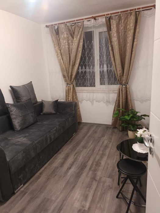 Apartament în Vitrometan la parter