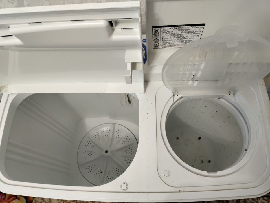 Продам стиральную.машинку