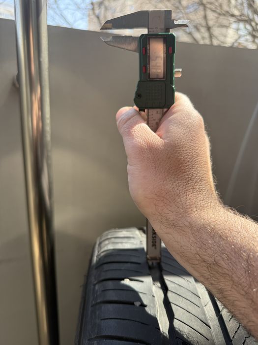 2бр. Michelin 255 35 19