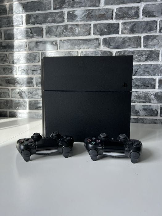 Продам плейстейшн 4