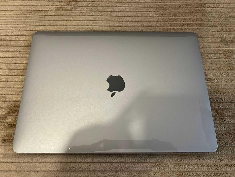 Apple Macbook Pro M1 2020