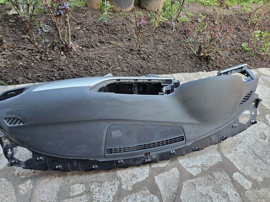 Арматурно табло зо Audi a6 C7 2012god