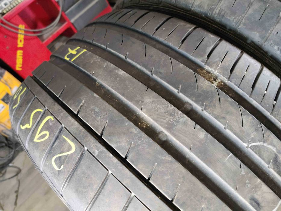 295/40 R20 • Vara • Falken Azenis FK453CC 110W | 2 buc | Pret/buc